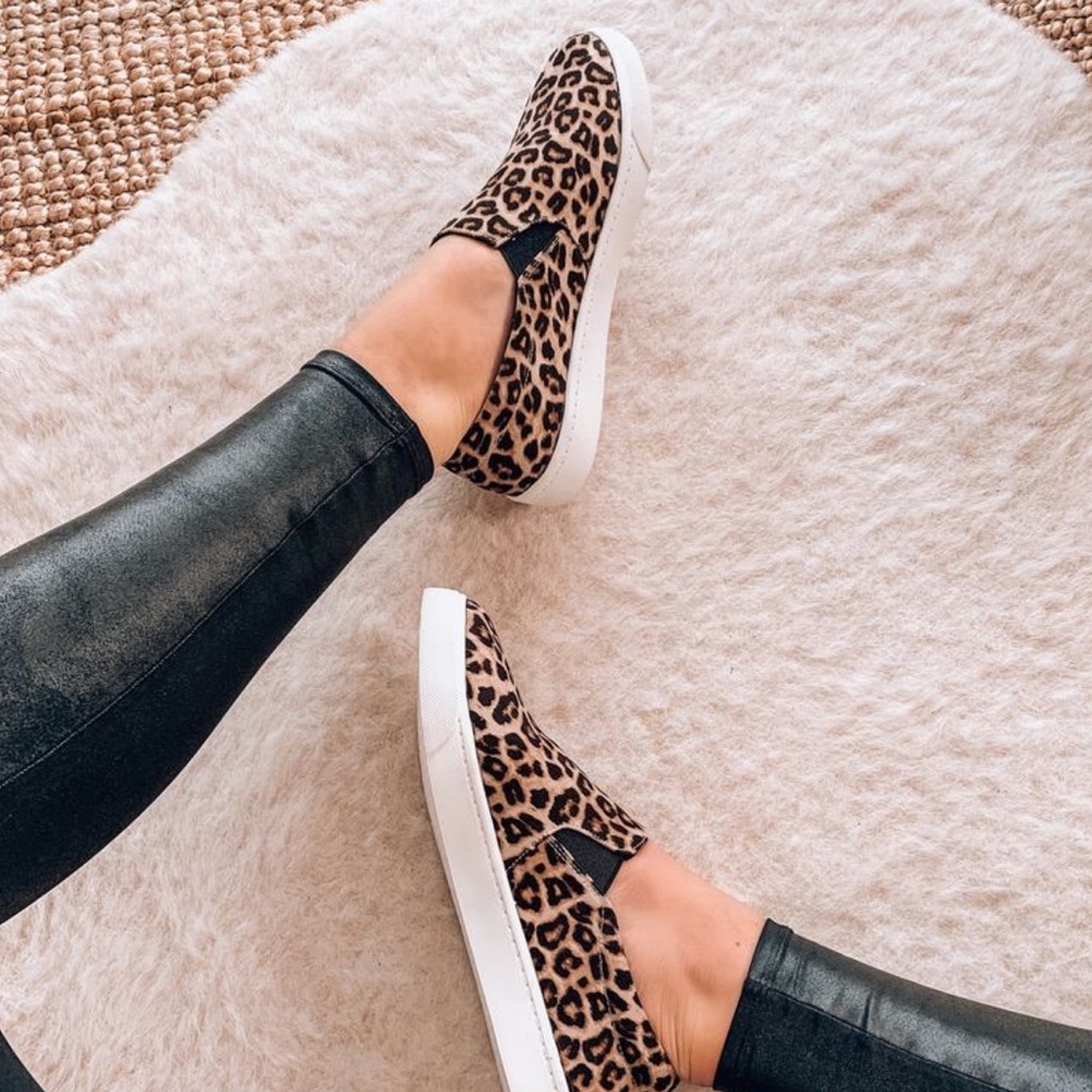 Leopard Canvas Slip On Sneakers Flats - Picture 5 of 10